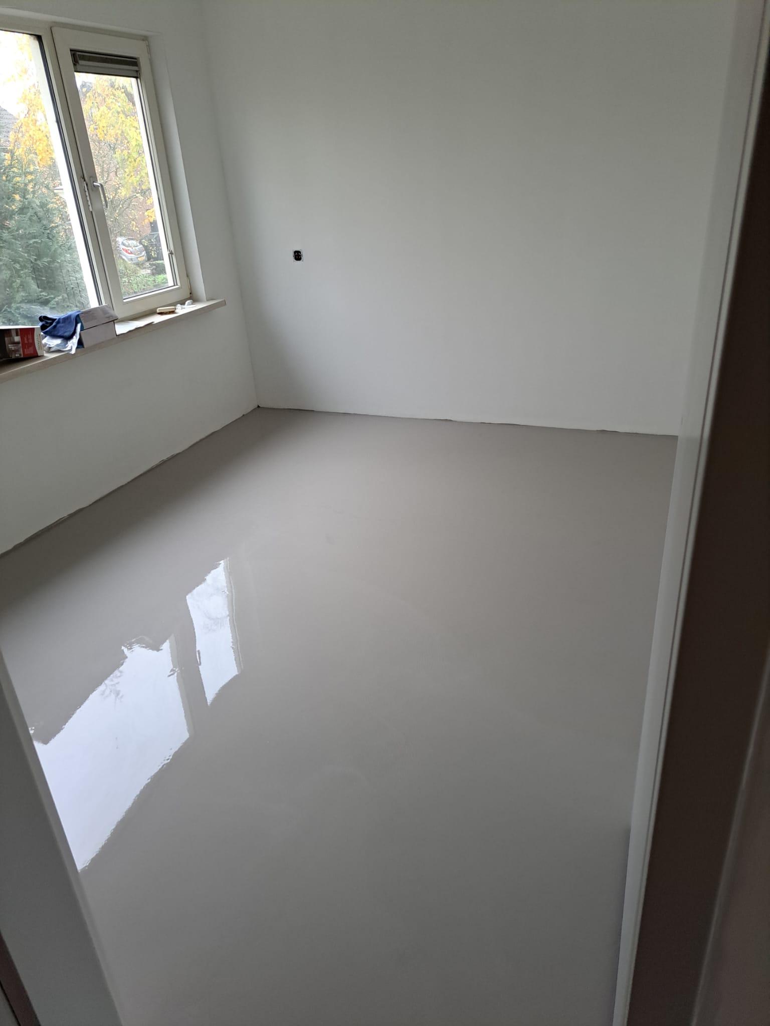 Geëgaliseerde vloer in Eck en Wiel